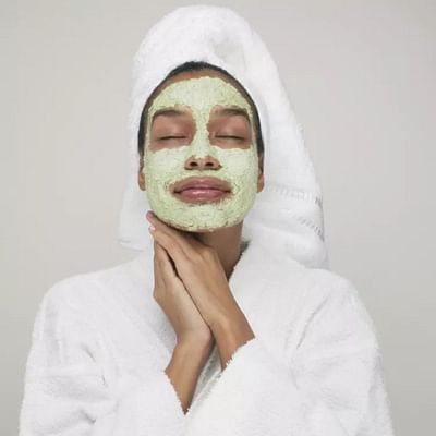 Nourish Your Skin with Avocado and Oatmeal Clay Mask: Benefits and DIY Recipe